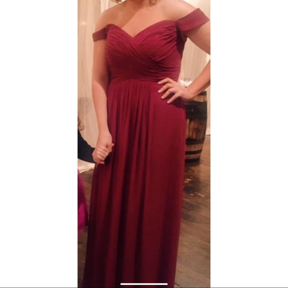 Burgundy Gown! - Picture 2 of 3